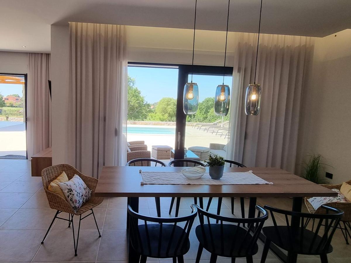 Luxury Villa Serena 2022 - With Heated Pool Cukrici Eksteriør bilde