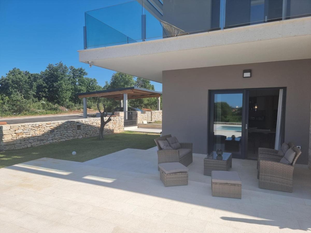 Luxury Villa Serena 2022 - With Heated Pool Cukrici Eksteriør bilde
